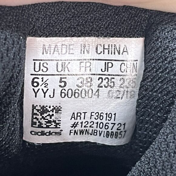 Adidas UltraBoost 4.0 Parley Women’s Size 6.5 Black Knit Running Sneakers Shoes - Picture 9 of 9